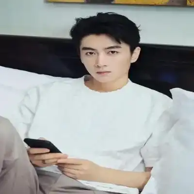 阚旦娅